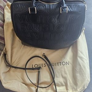 Louis Vuitton Black E
